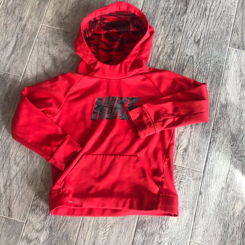 Nike dri-fit hoodie